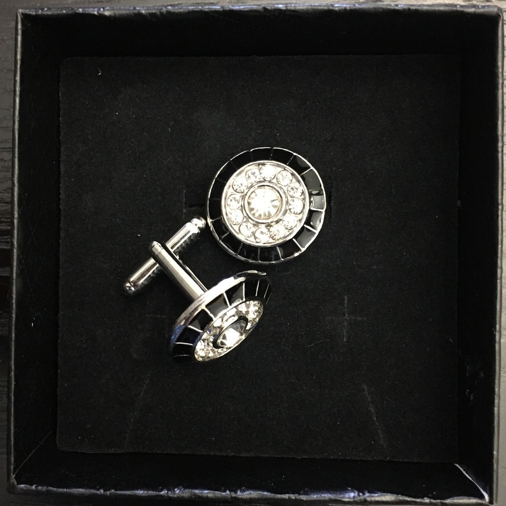 NWOT Men’s Cuff links